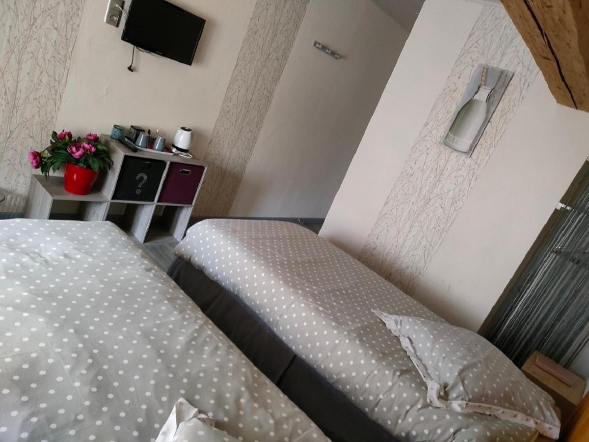Hotel Les Remparts Nozeroy Zewnętrze zdjęcie